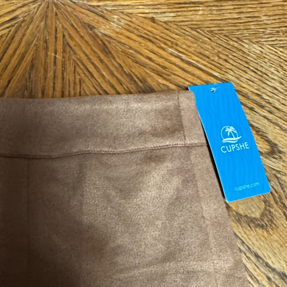 Cupshe NWT M CAMEL Brown FAUX Button-Front LINED SIDE ZIP MINI Skirt - Picture 5 of 6